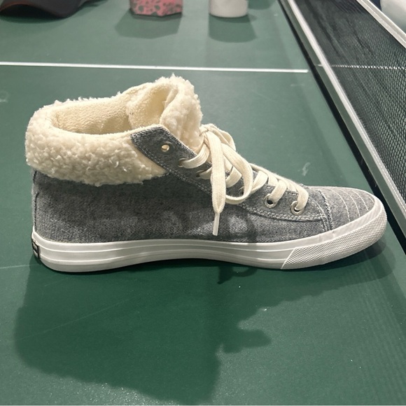 Tommy Bahama - Womans Gray High Top Sherpa/Fleece Lined Shoes Sneakers Size 10 - Picture 10 of 12